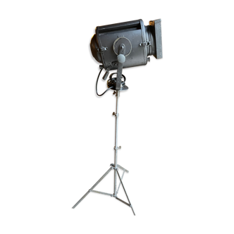 Projecteur de cinéma crémer