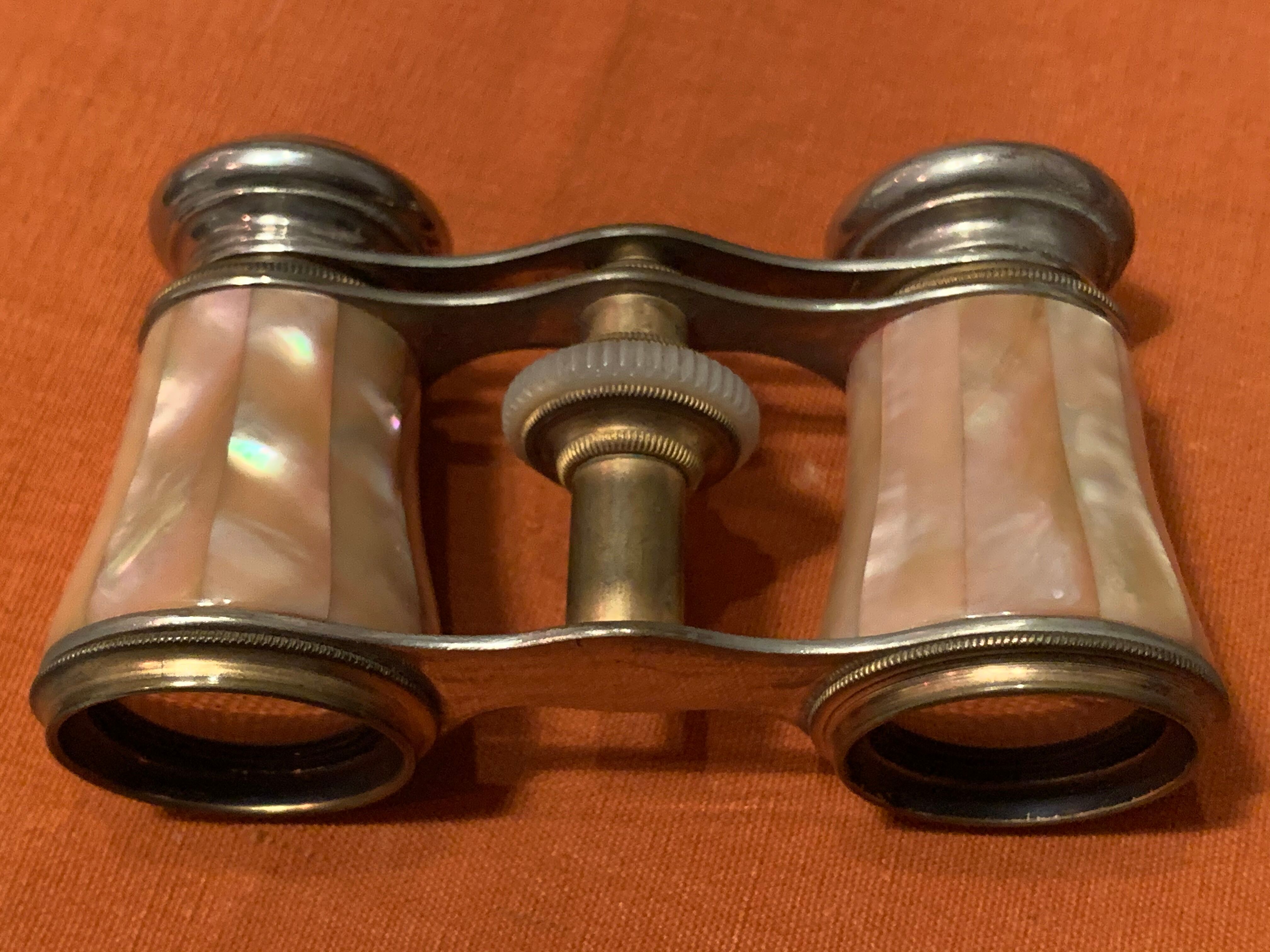 Mother-of-pearl theater binoculars