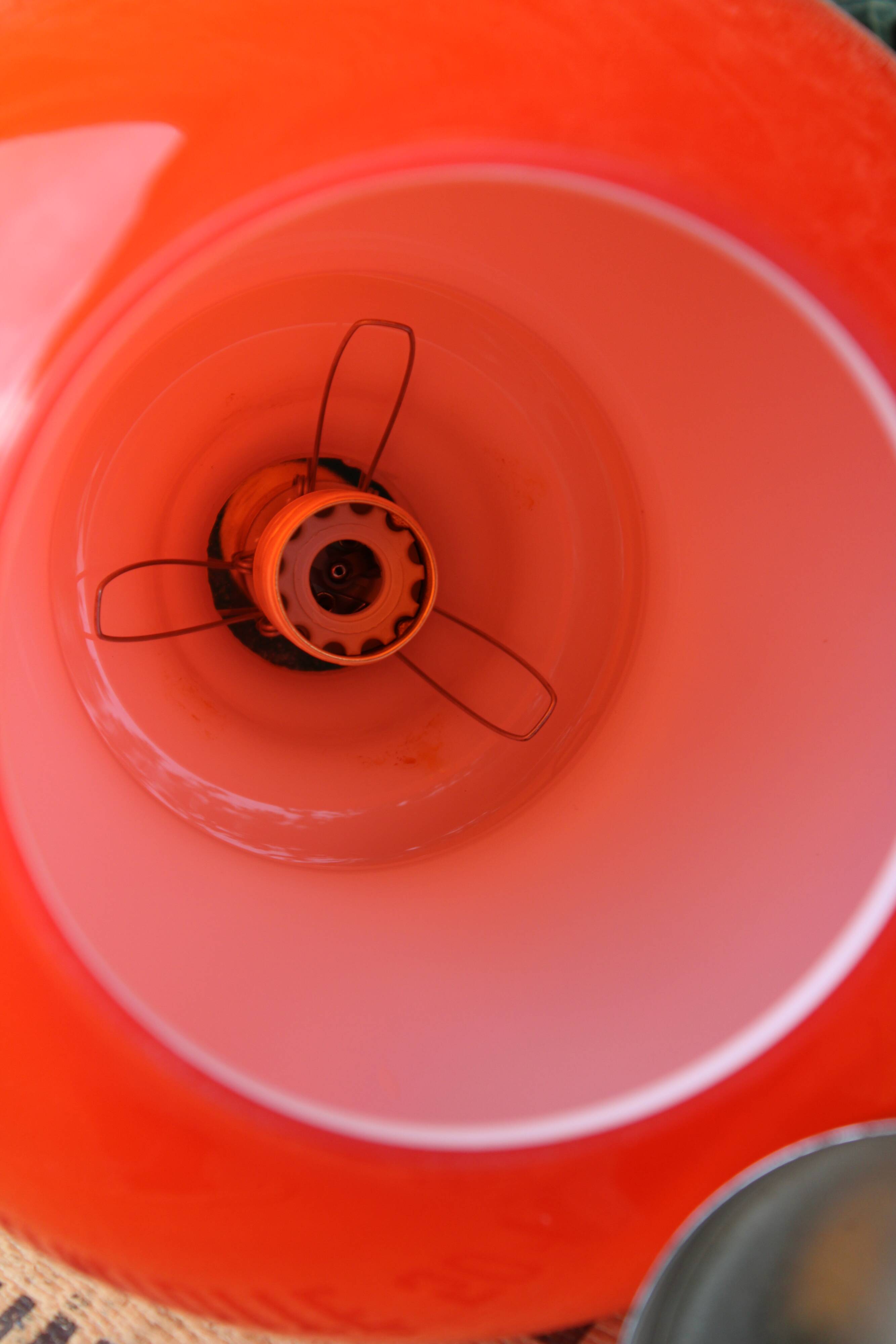 Hanging in orange opaline