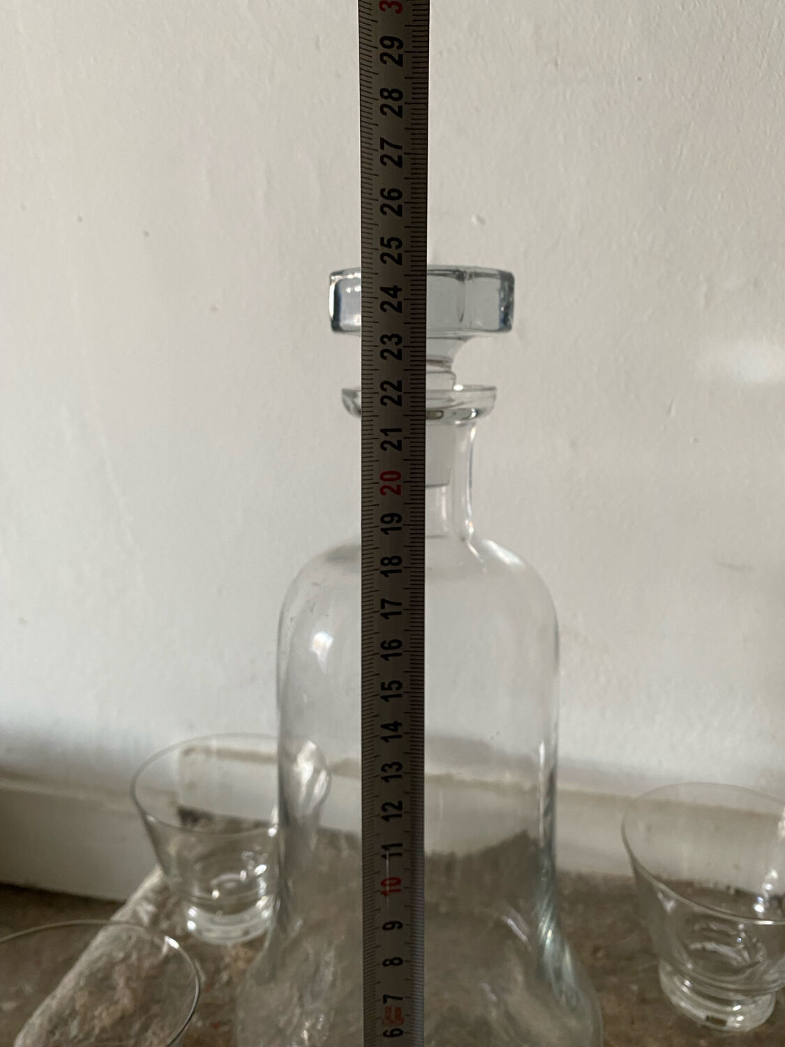 Decanter and glasses for whisky, wine, water, and liqueurs