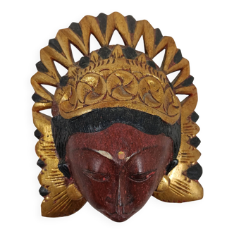 Traditional women's mask - Wood and gold paint