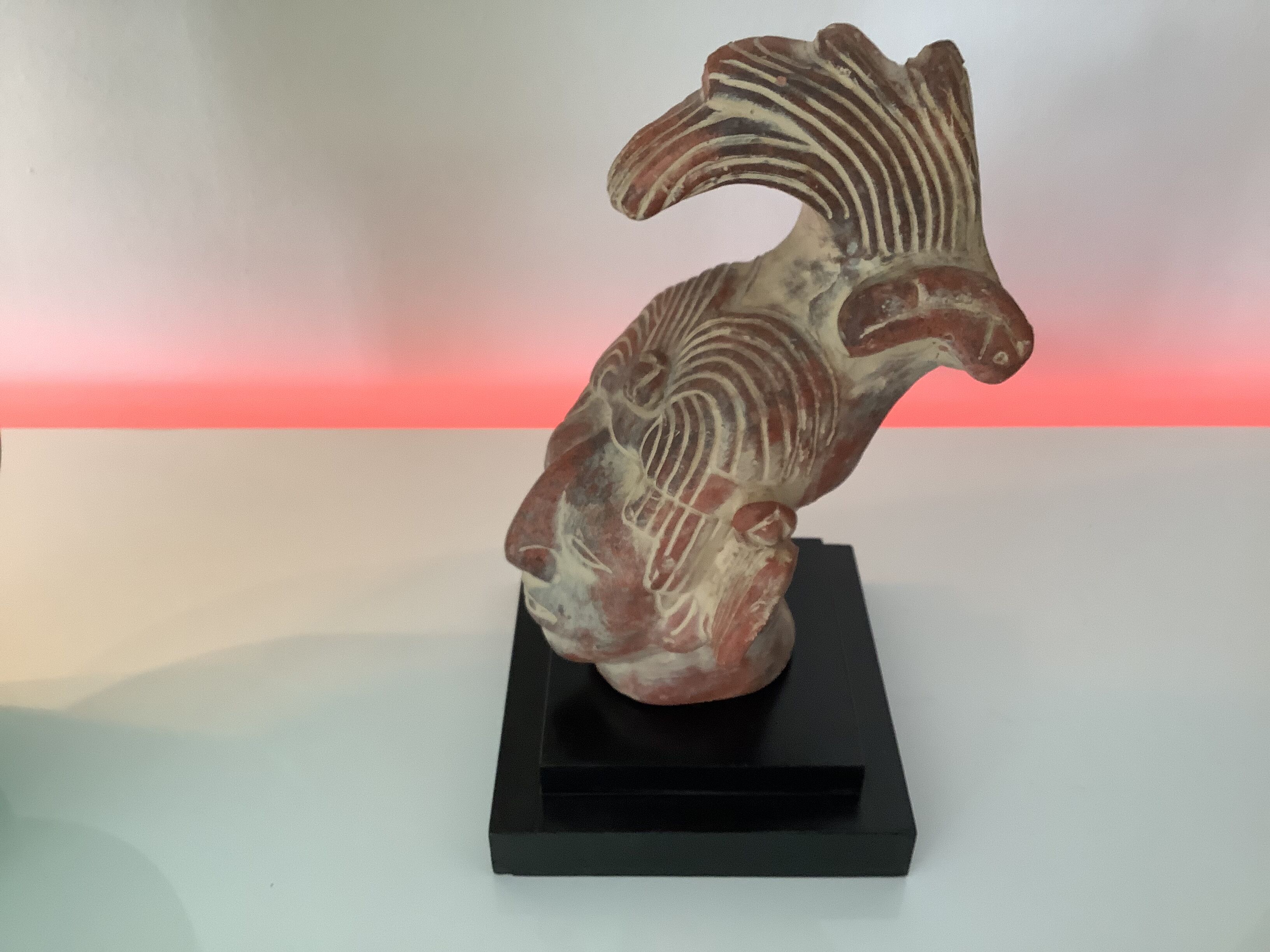 Statue / replica head of the Mayan king pakal janaab vintage 70s