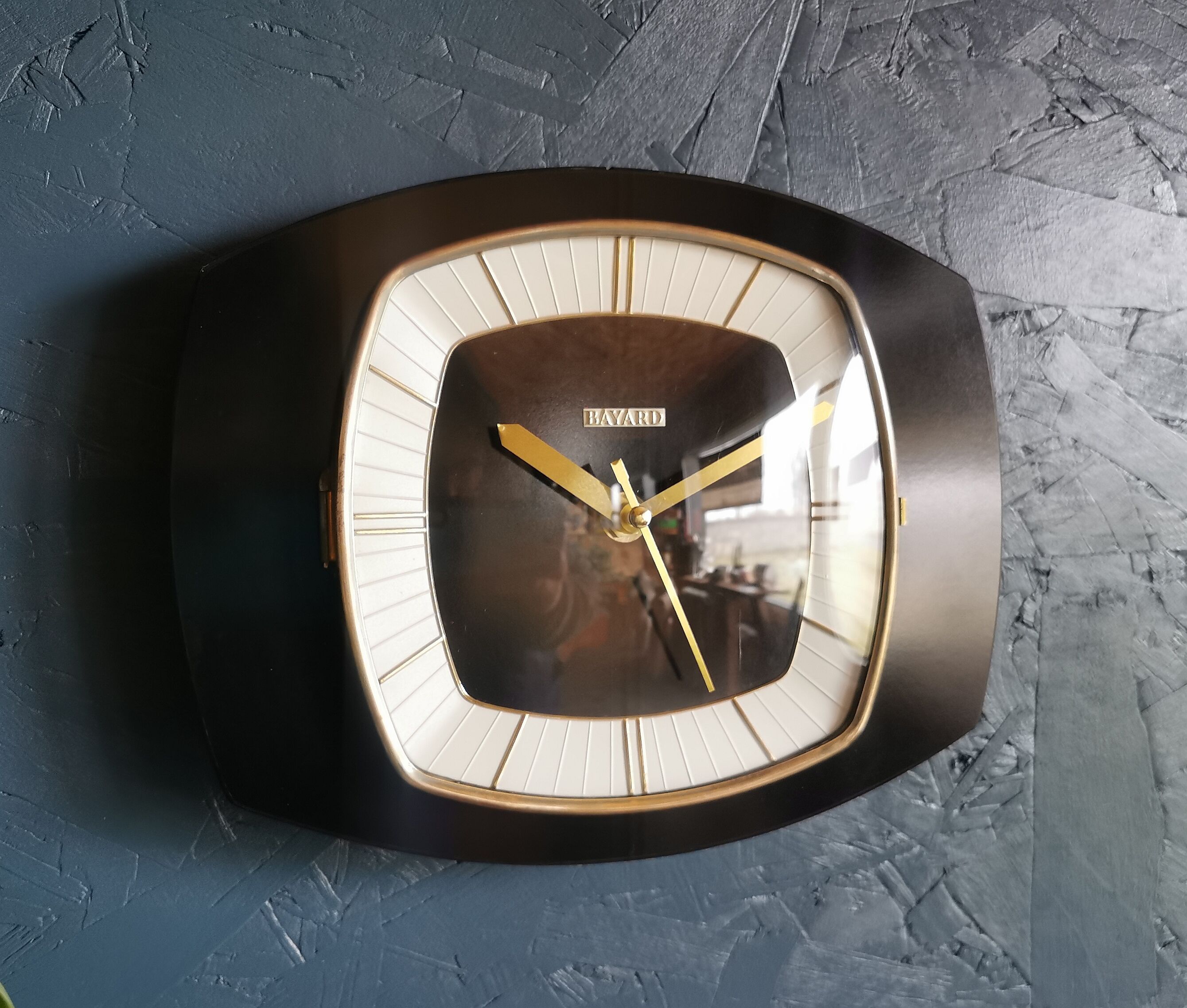 Vintage formica clock silent trapezoid wall clock "Bayard noir"