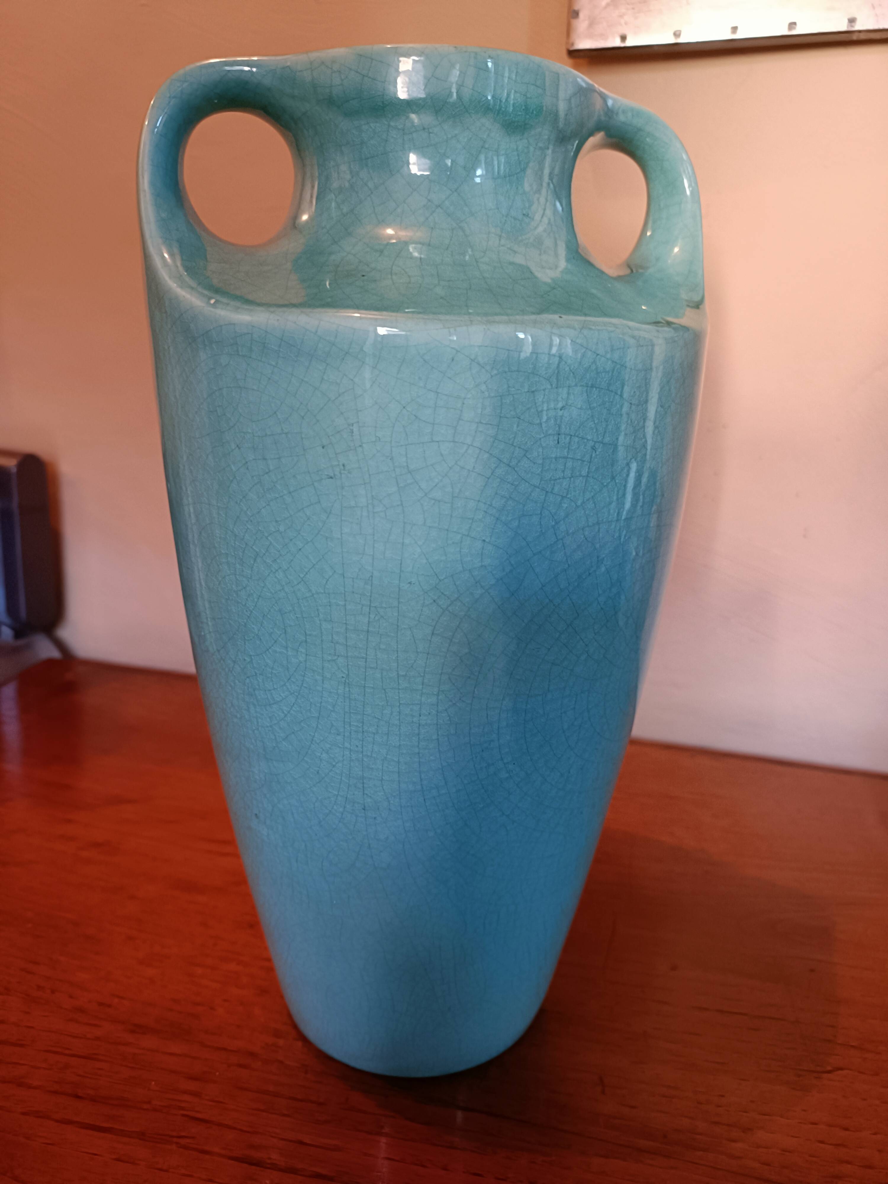 Vintage cracked vase