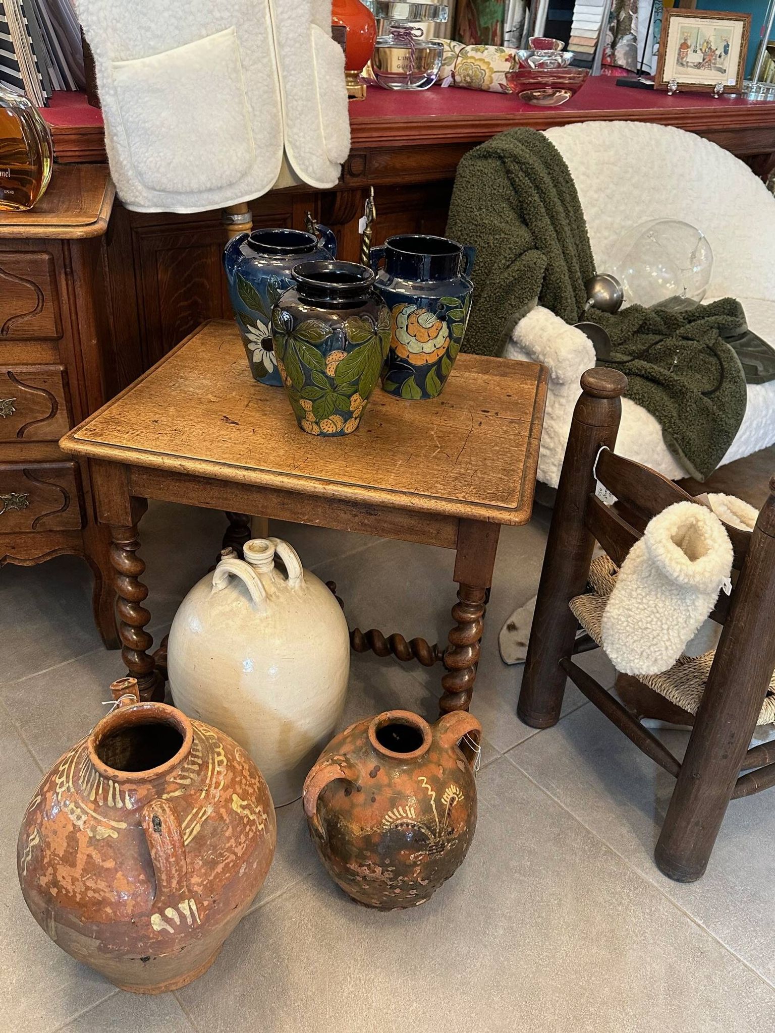 Vase en terre cuite vernissée