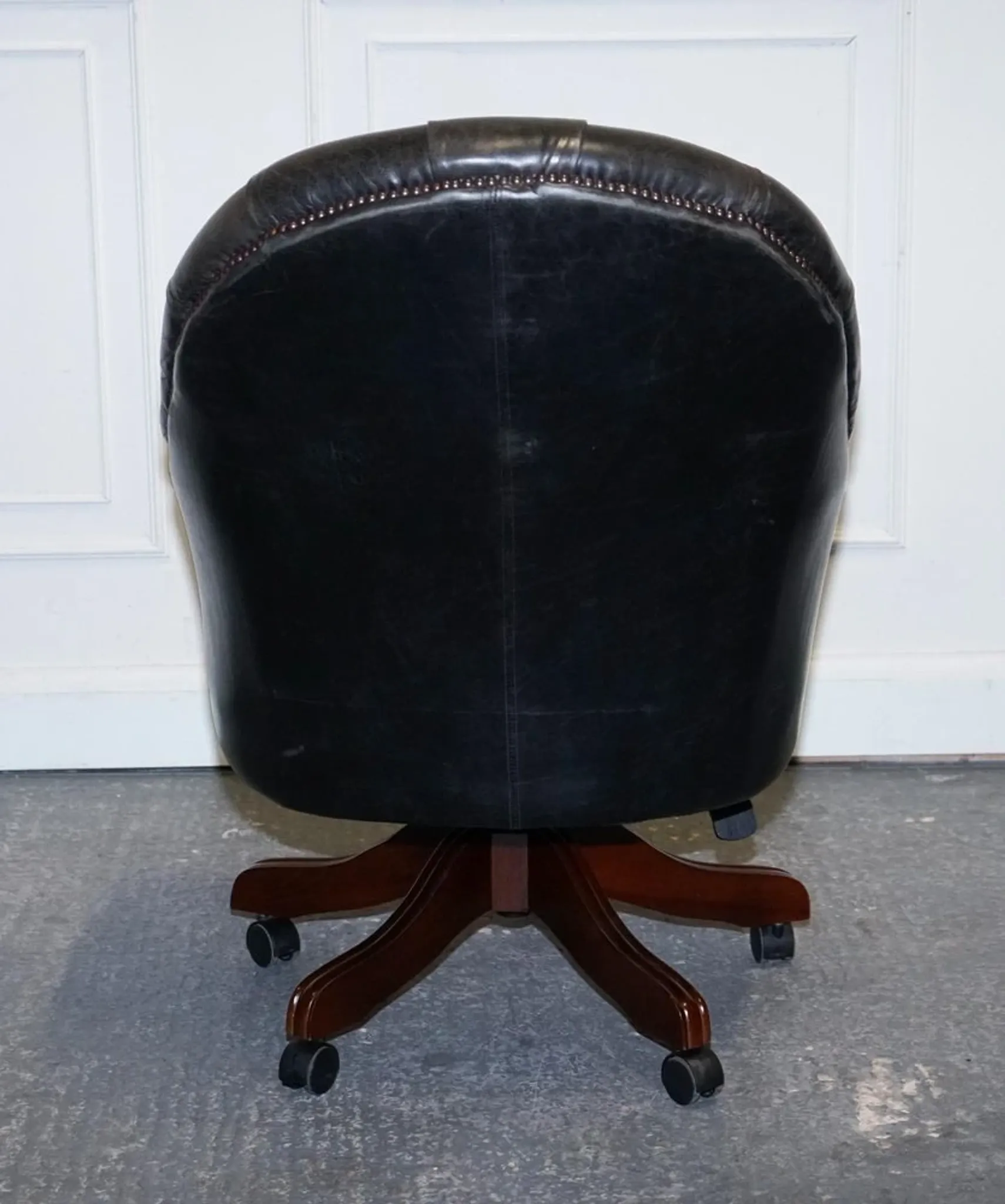 Vintage Chesterfield Chair in Dark Grey Leather