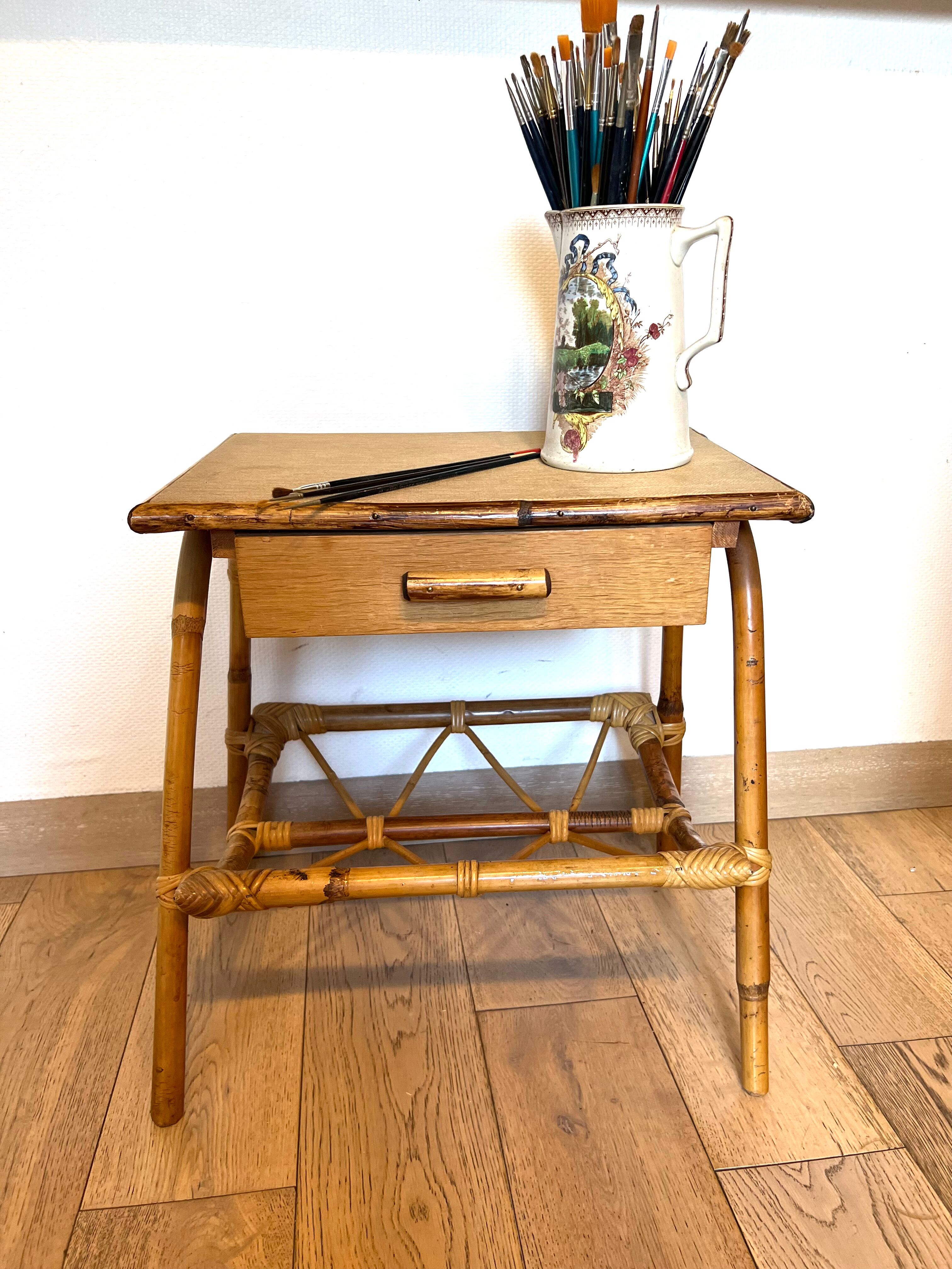 Side table in bamboo and rattan