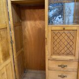Asymmetrical cabinet