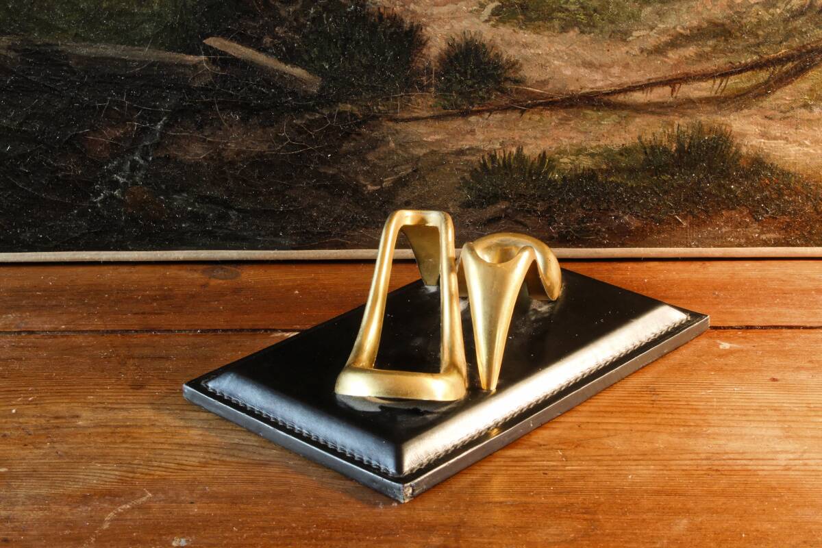 Longchamp pipe holder / Carl Aubock / 1950s