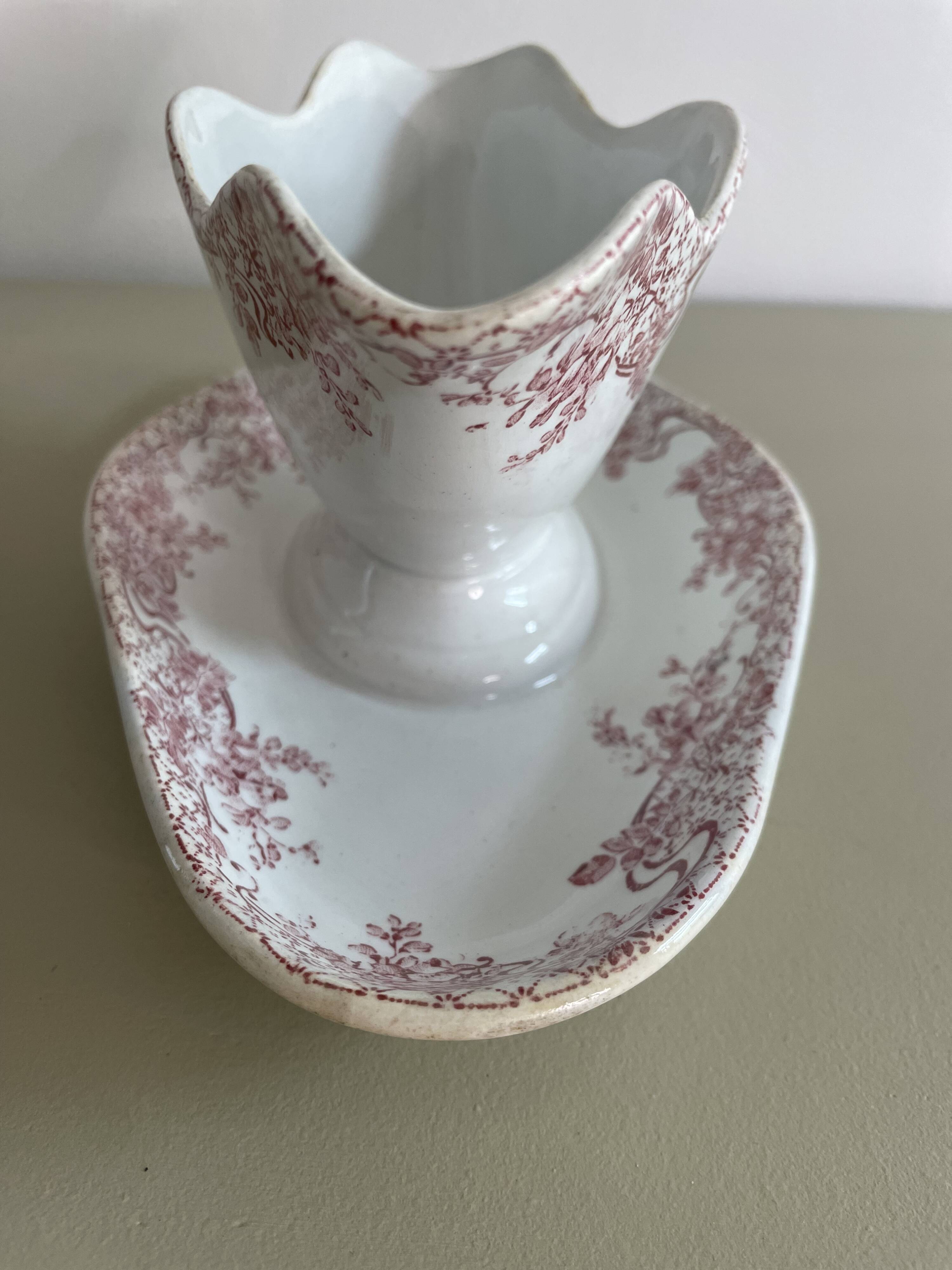 Lebacqz & Bouchart St Amand Nord Glycines pink ironstone sauceboat