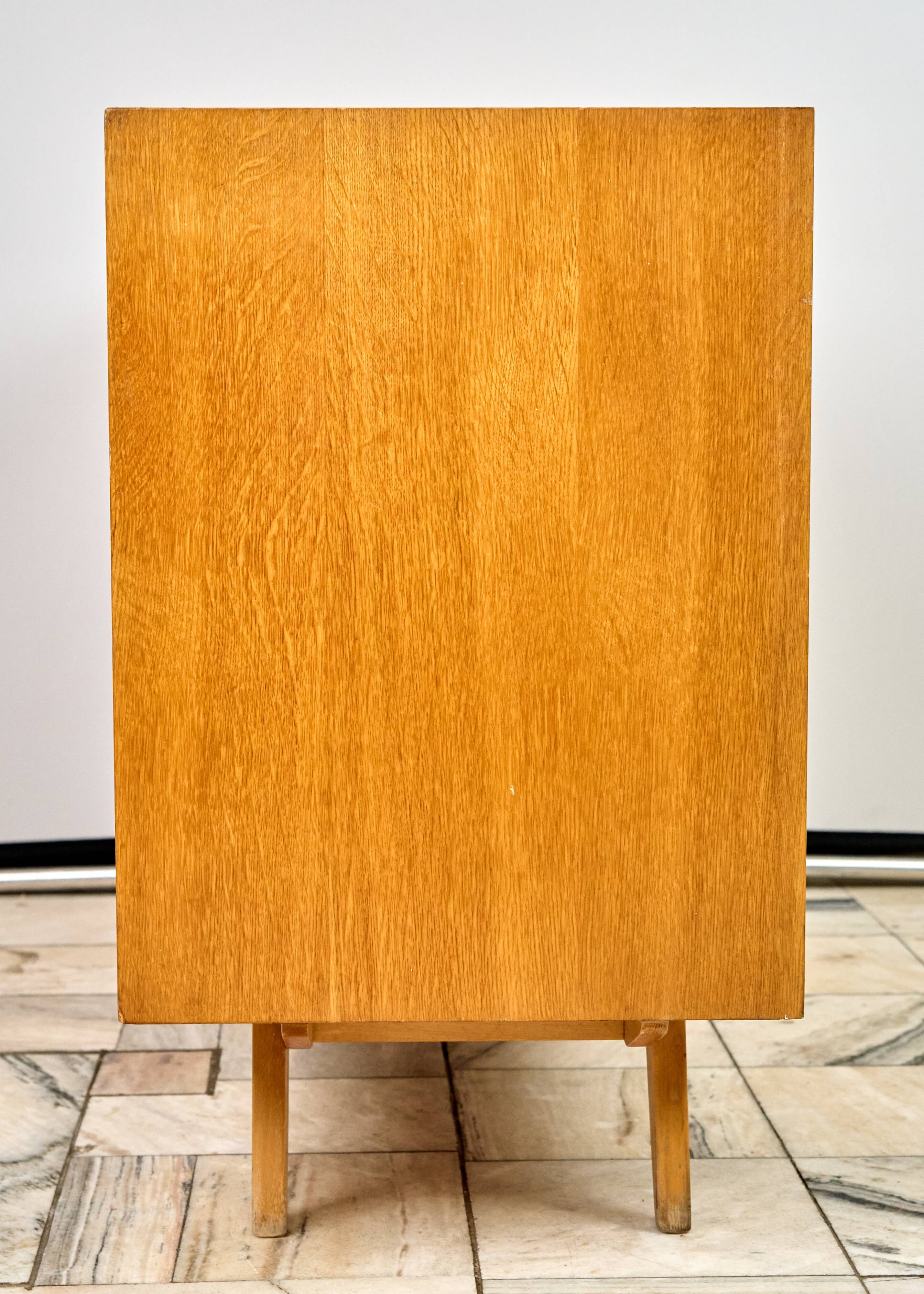 Vintage Sideboard U-458 by Jiří Jiroutek for Interiér Praha, 1960s