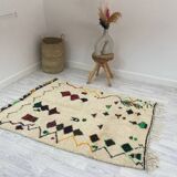 Handmade wool Berber rug 147 x 122 CM