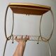 Table d'appoint vintage en laiton et formica