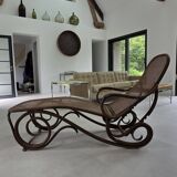 Thonet lounge chair