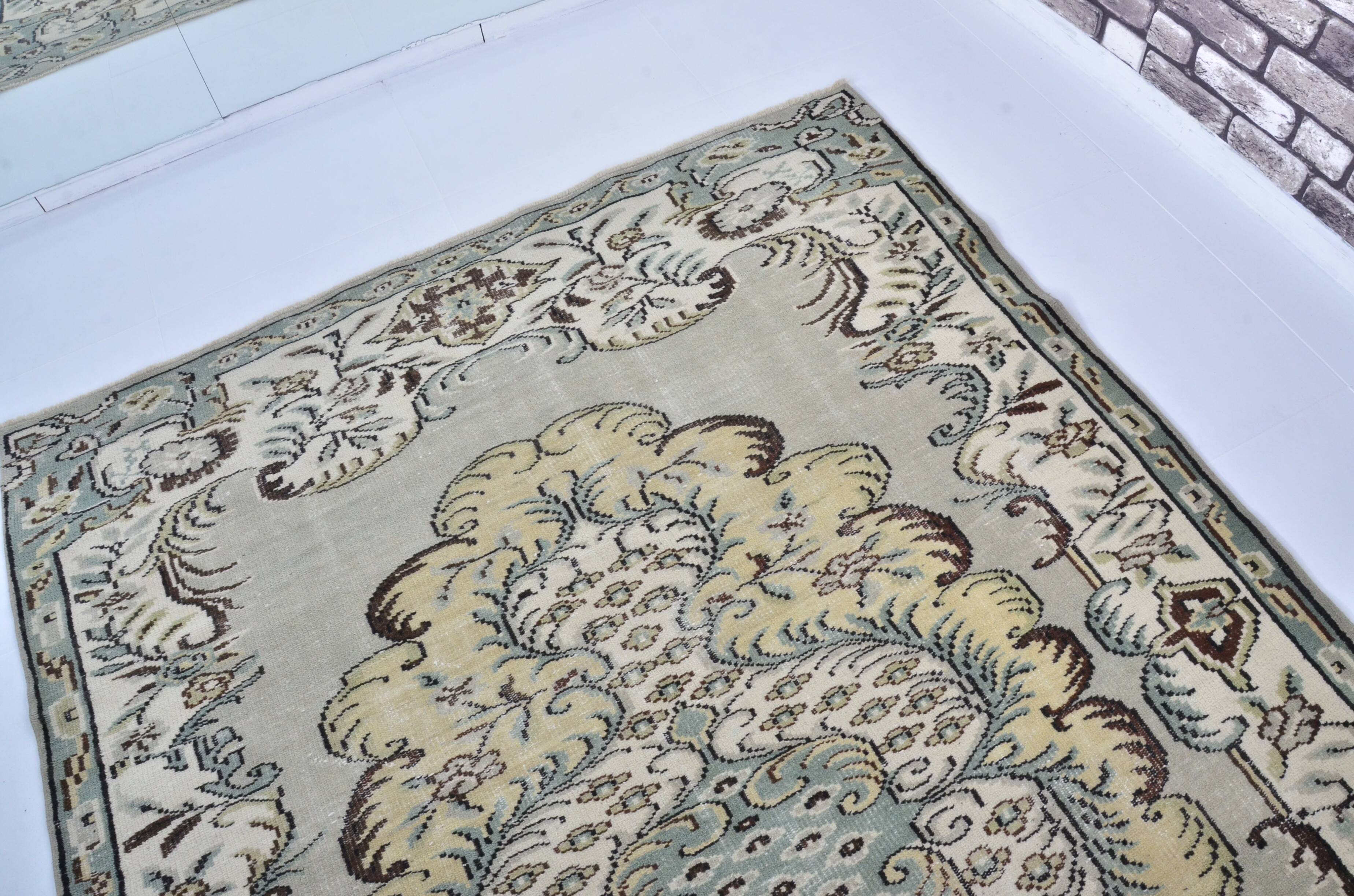 Tapis fait main turc Oushak sku 3462