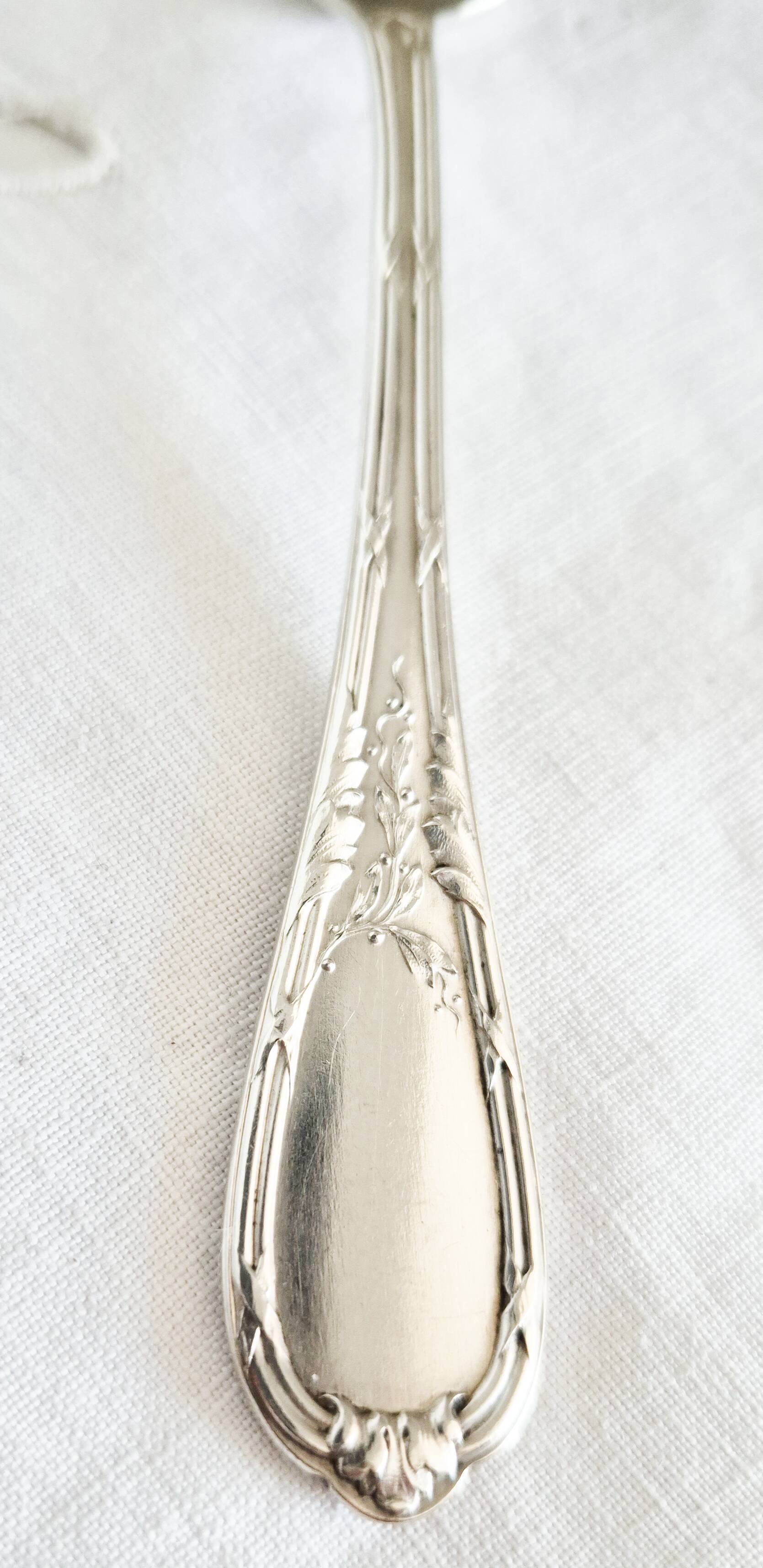 Dessert spoons, silver teaspoons, "white metal"