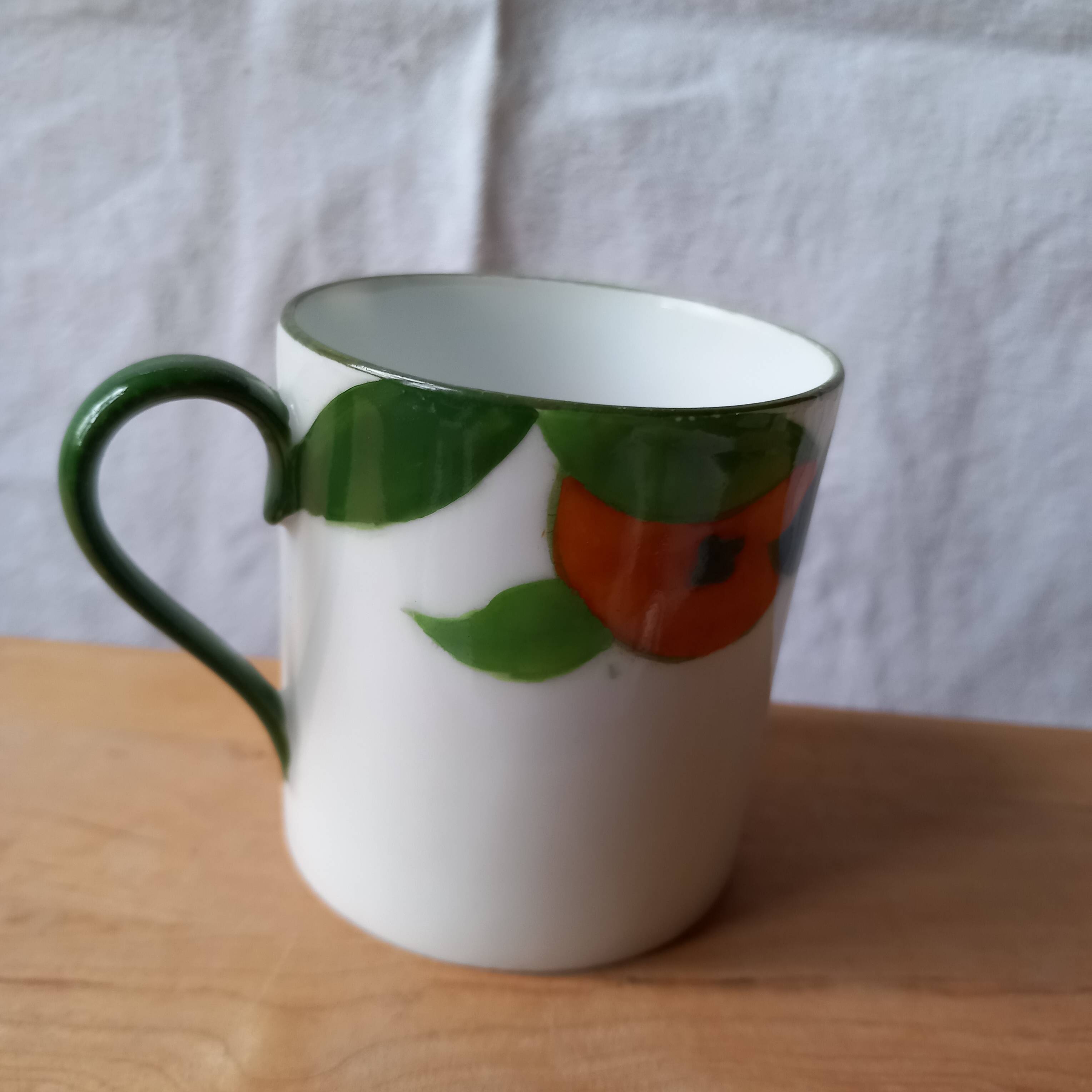 5 cups and a citrus sugar bowl, Lanternier Limoges porcelain