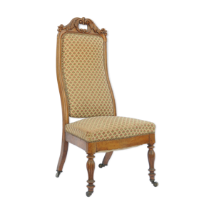 Chaise basse de style
