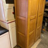 Reconstruction period cabinet