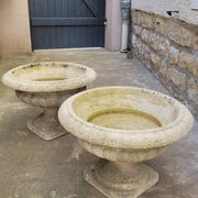 Pair of medicis vases in old reconstituted stone 1950s