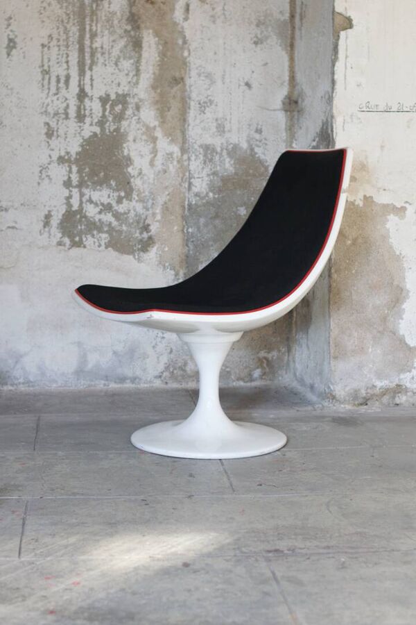 Fauteuil Space Age fibre laqué et tissus 1970