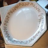 Johnson Brothers 1980s "Eternal Beau" octagonal design