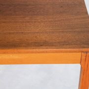 Table basse en teck sur roulettes, Suède années 60