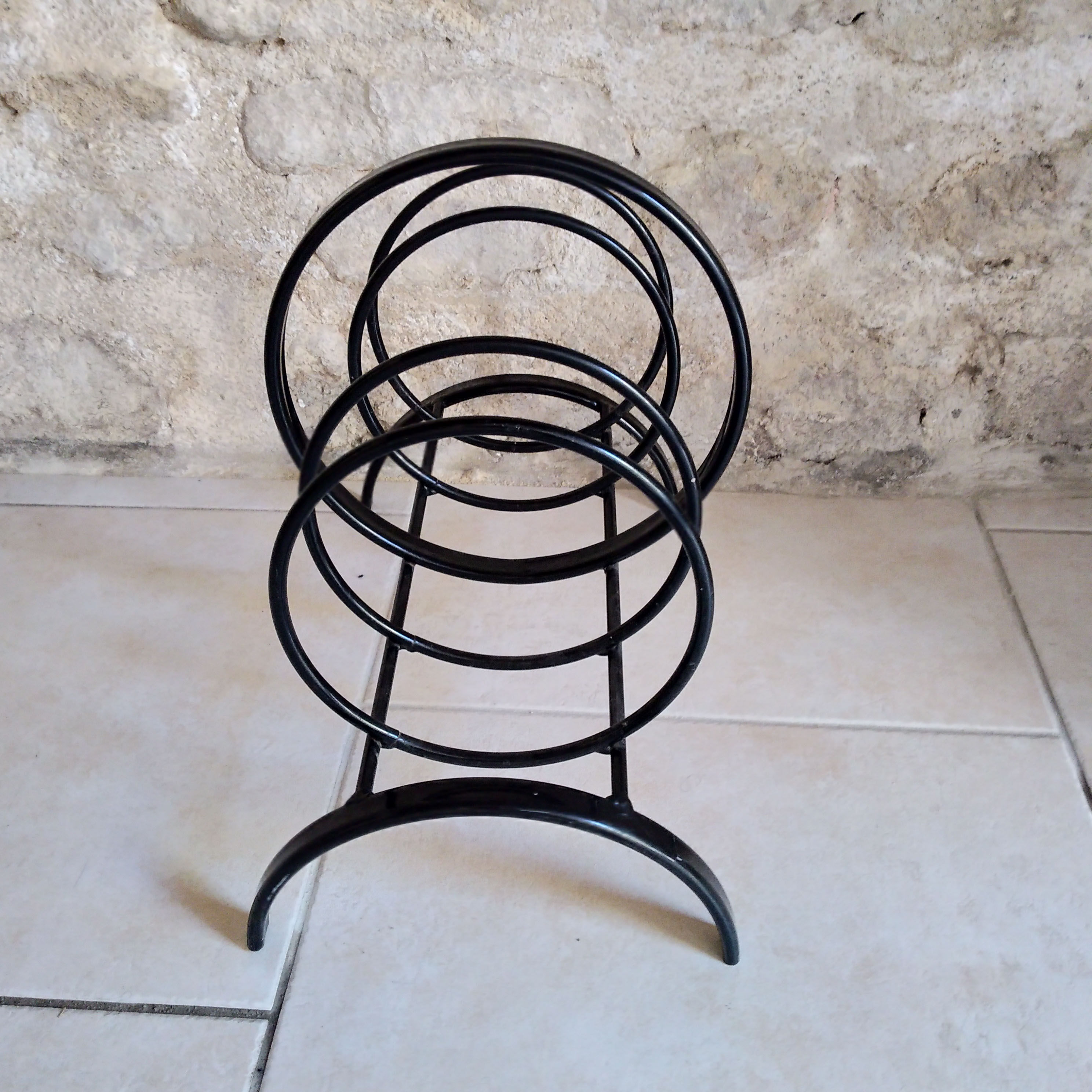 1960 metal magazine rack