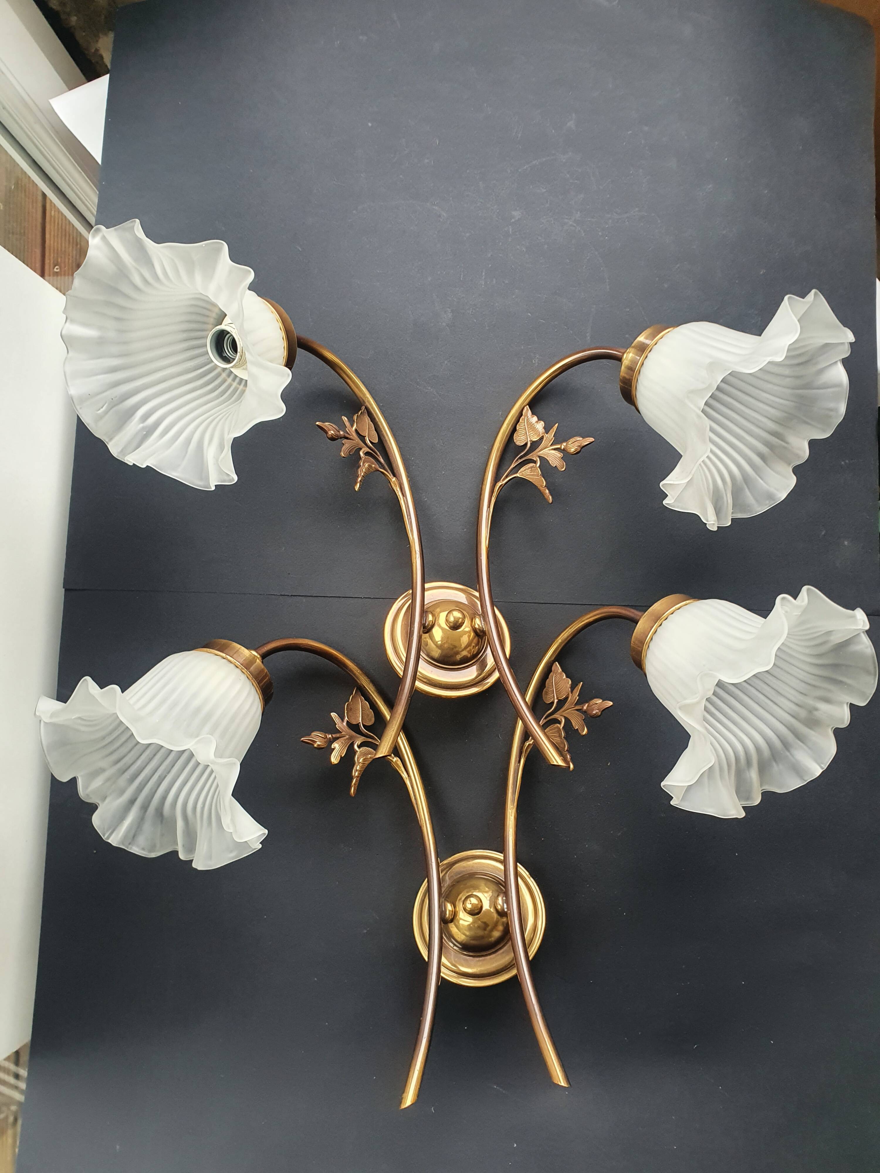 Paire d'appliques murales grandes doubles Art-Déco tulipes vintage France