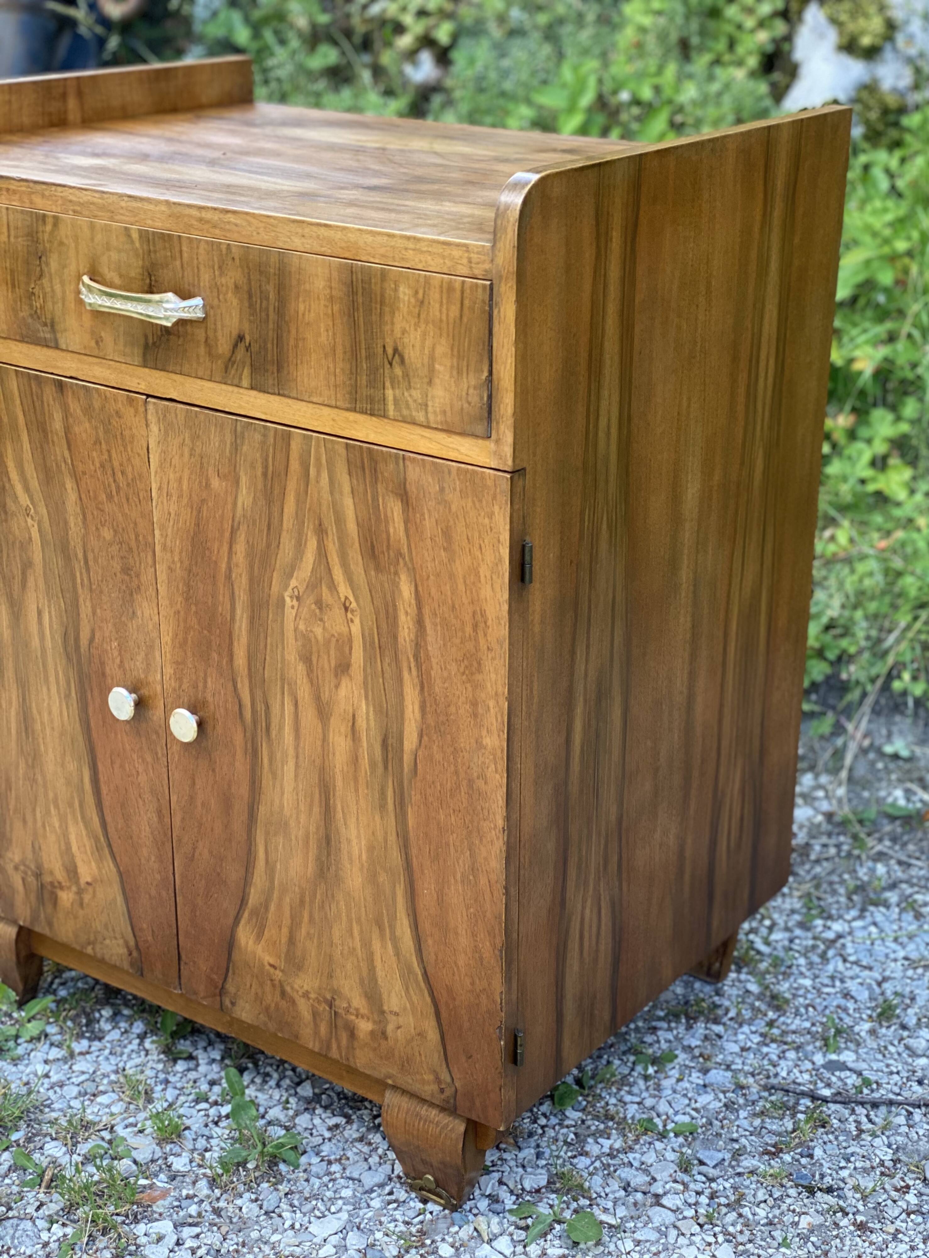 Vintage 1950s 5-drawer chest of drawers