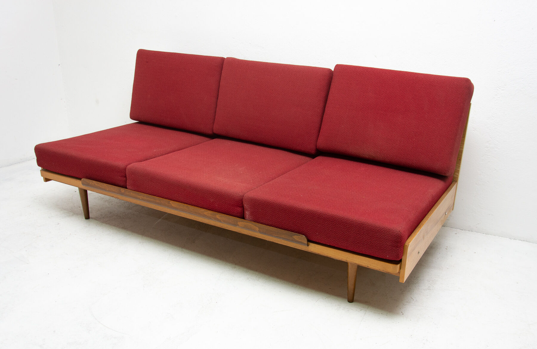 Daybed for UP Zavody, 1950 Czechoslovakia