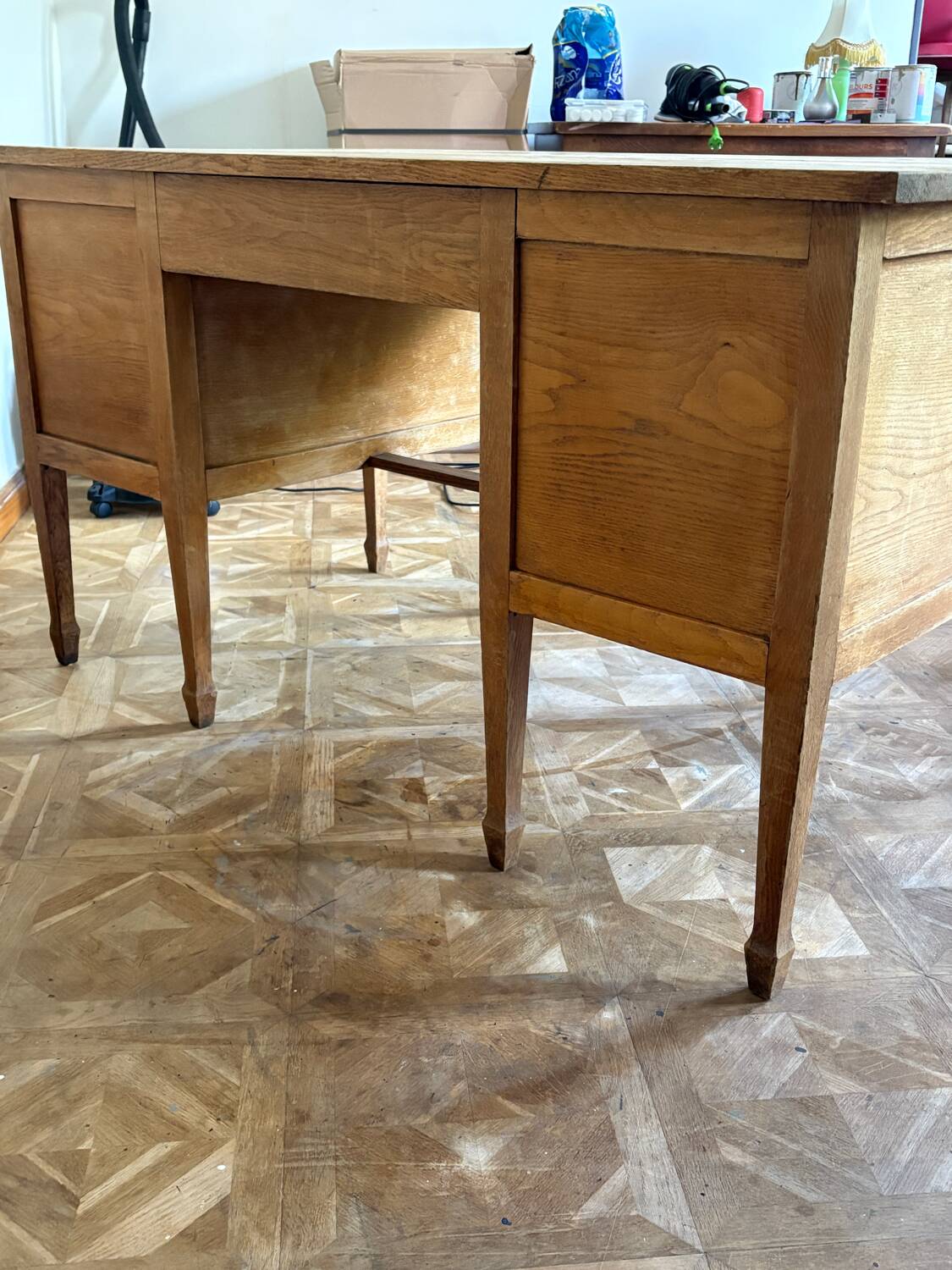 American desk in raw wood