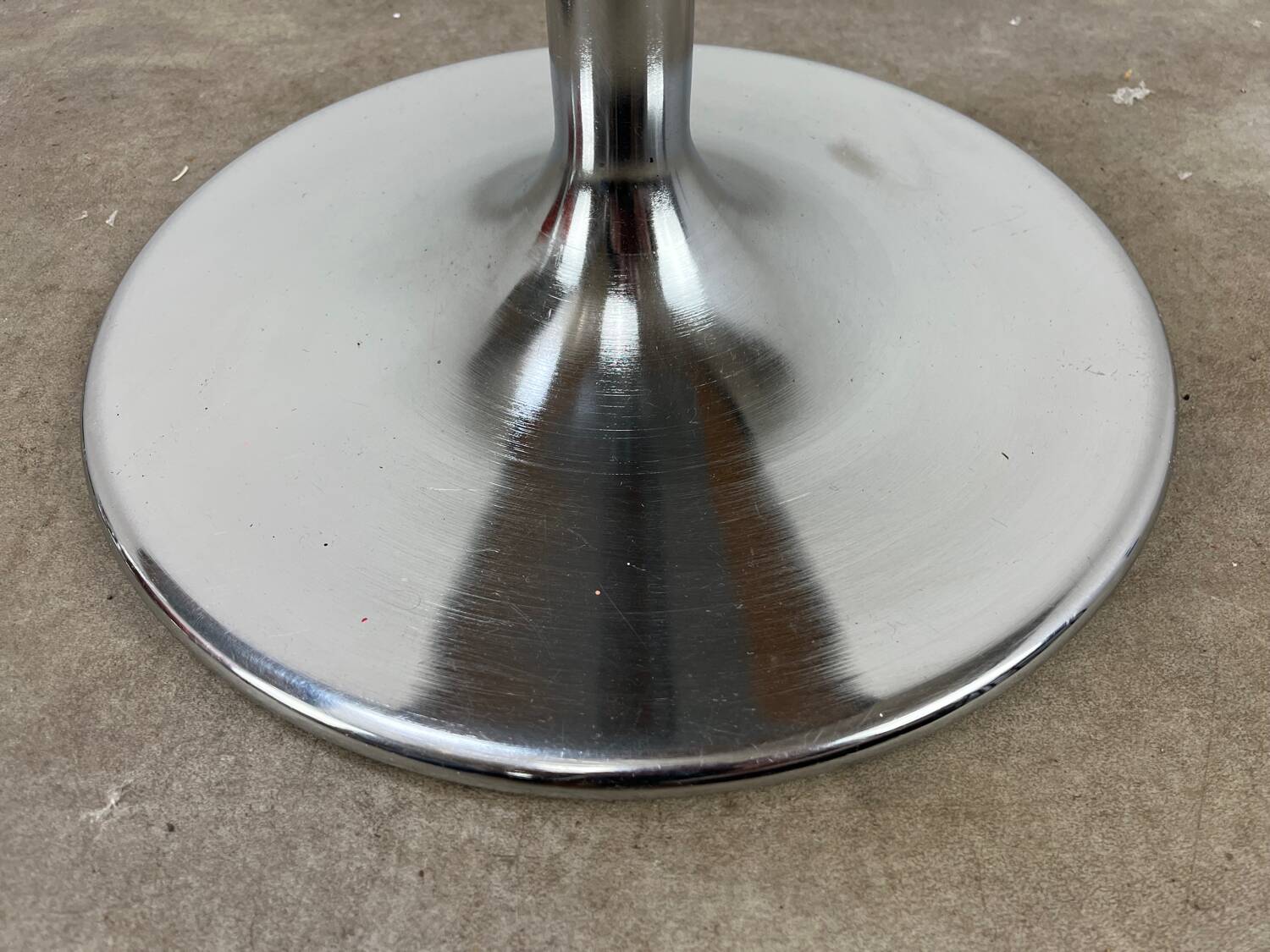 2 tulip-legged stools, 1970s
