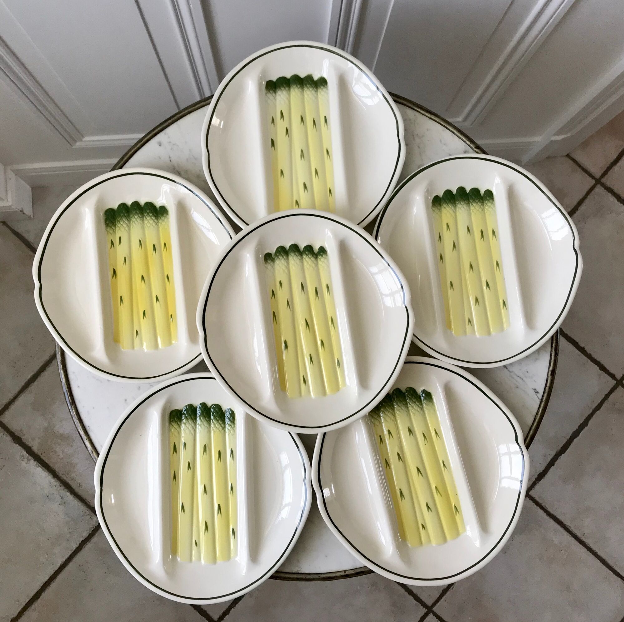 Set of 6 asparagus plates in salins slurry model Auxonne old