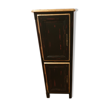 Small piece of furniture