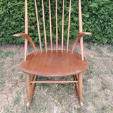 Rocking chair scandinave conçu par Illum Wikkels pour Niels Eilersen
