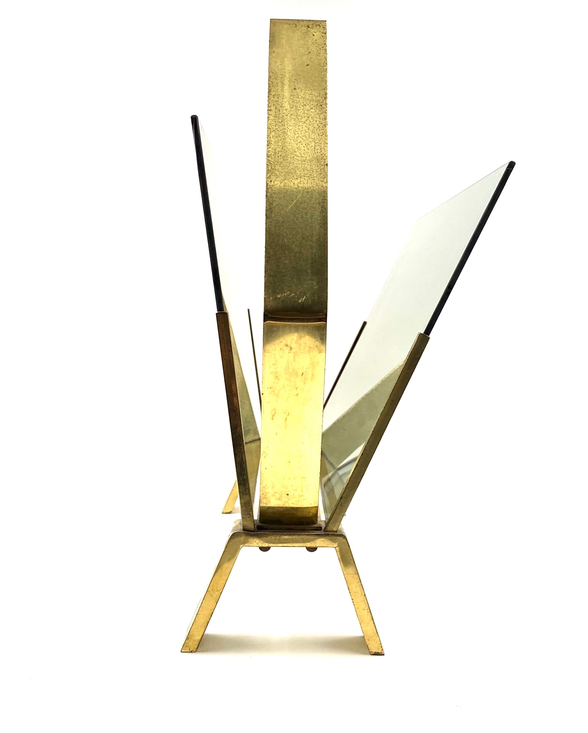 Modern brass magazine rack,  Italy 1970