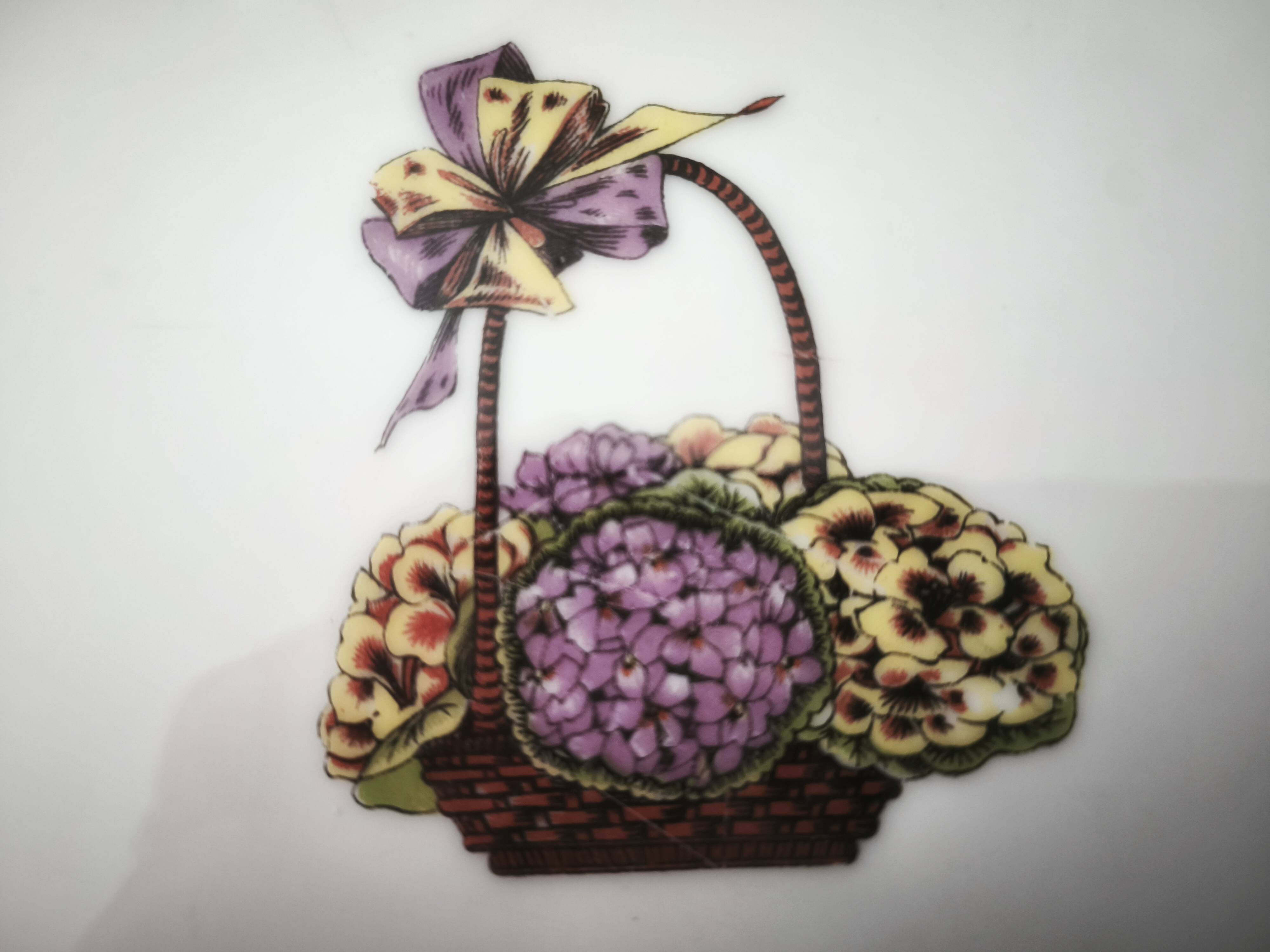Set of 12 flat plates Limoges hydrangea basket design