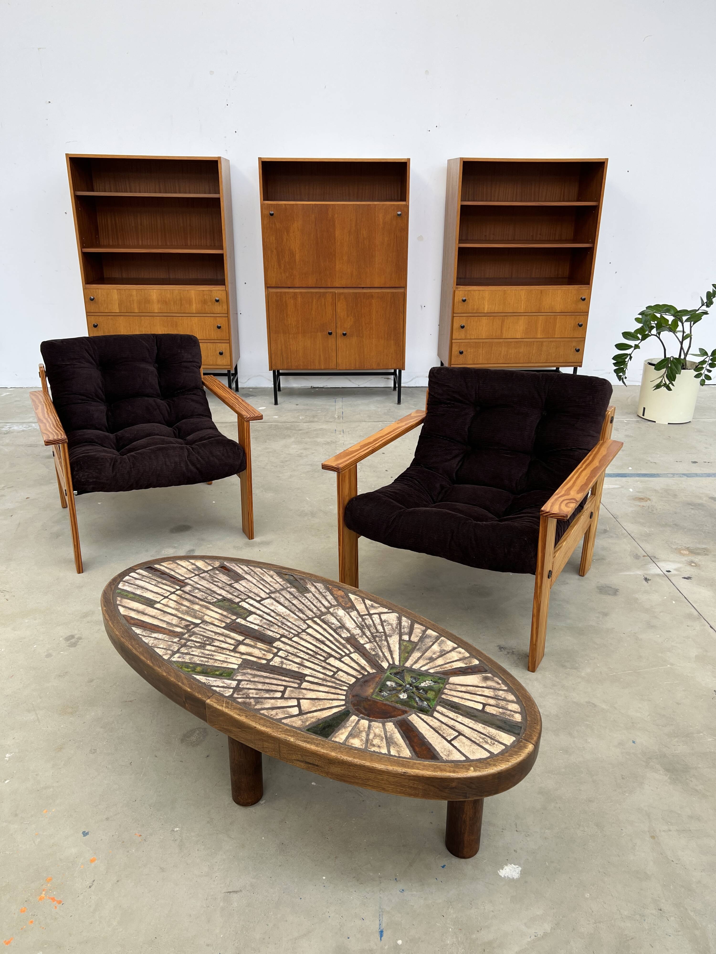 Vallauris oval ceramic coffee table