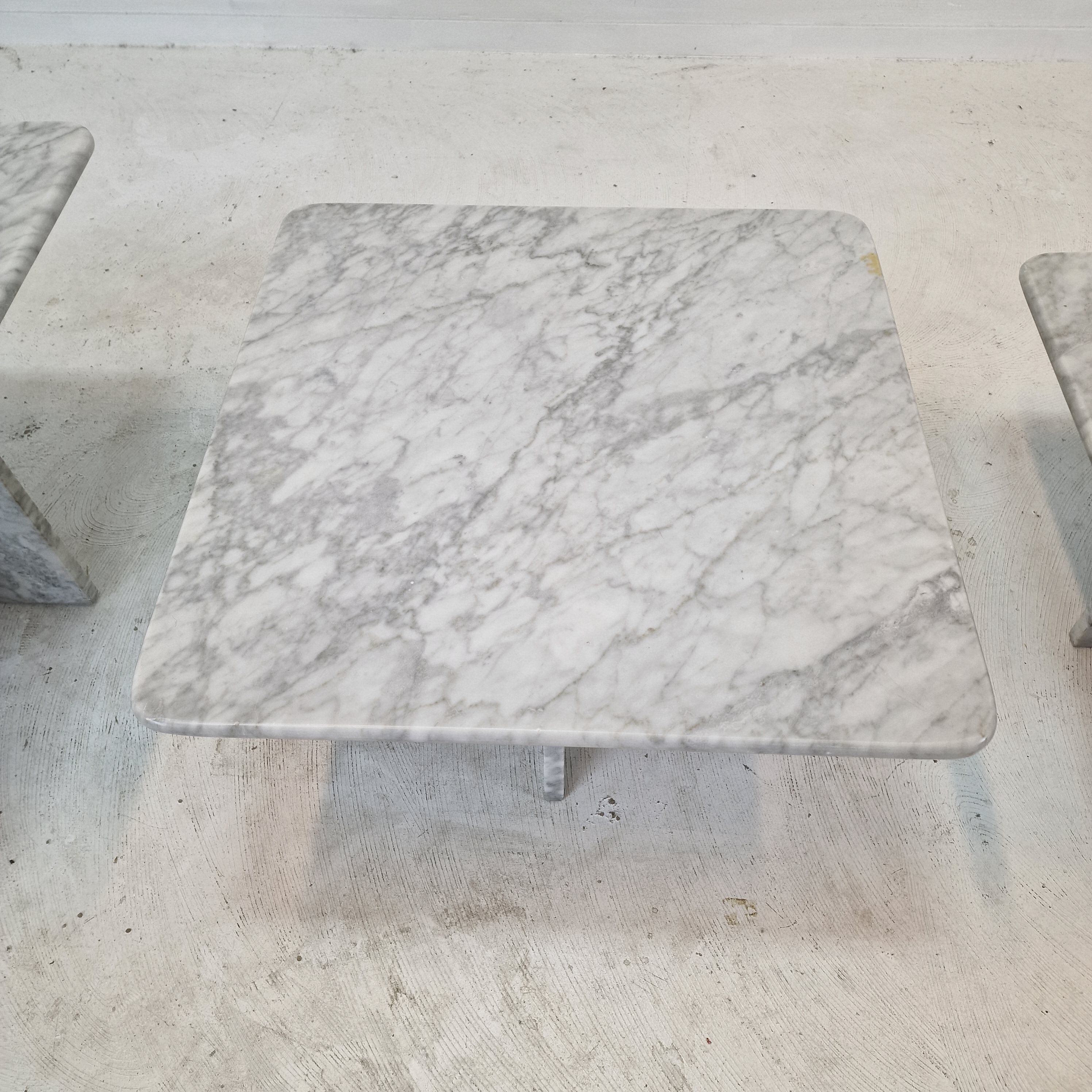Set of 3 italian marble coffee or side tables, 1970s