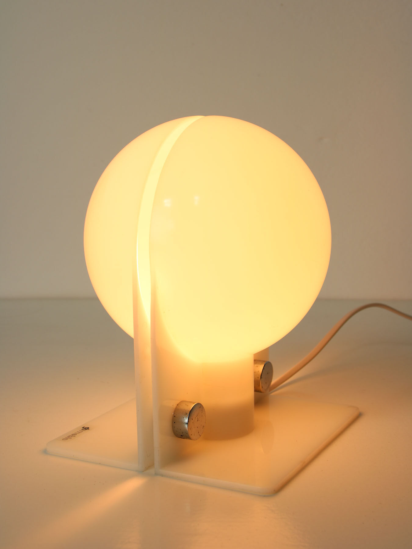 Lampe de table Sirio italienne de Guzzini par Brazzoli & Lampa