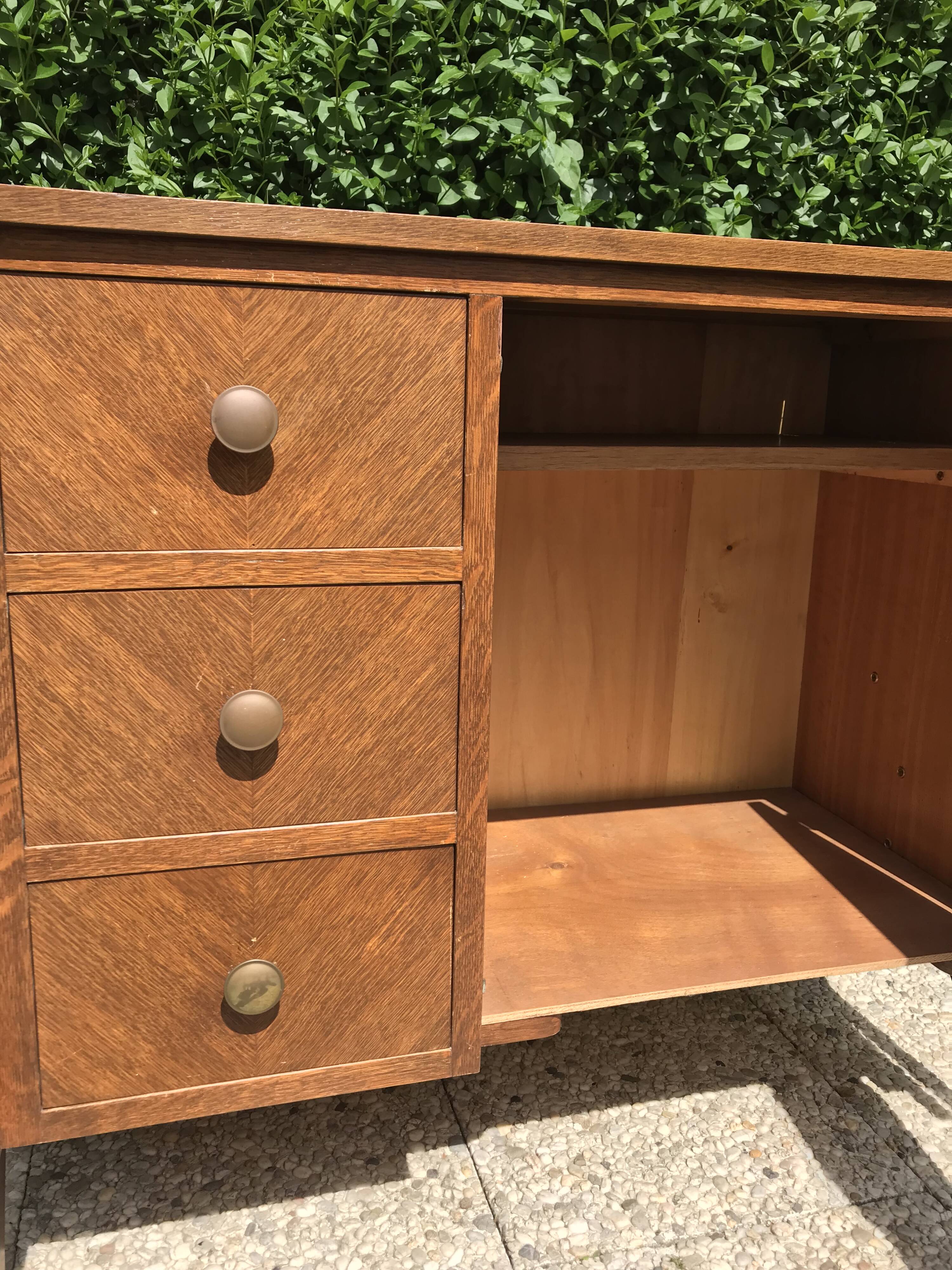 Commode vintage