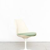 Eero Saarinen Tulip Chair for Knoll International