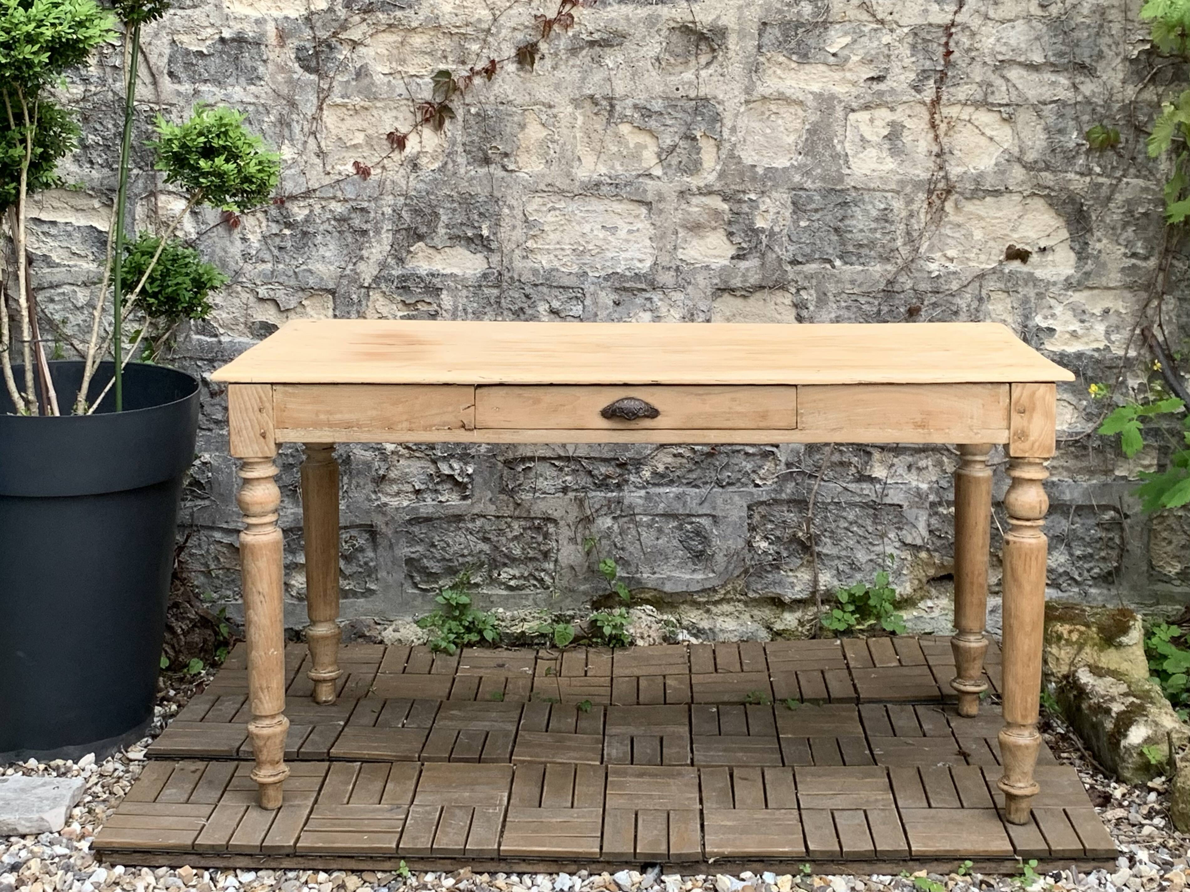 Raw wood farm table 1920