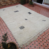 Beni Ouarin carpet 307 x 191 cm