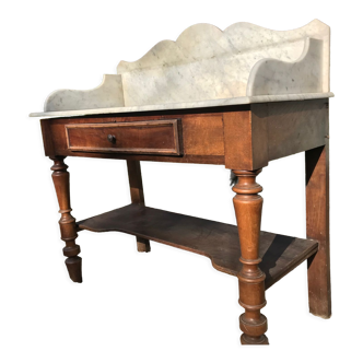 Toilet table