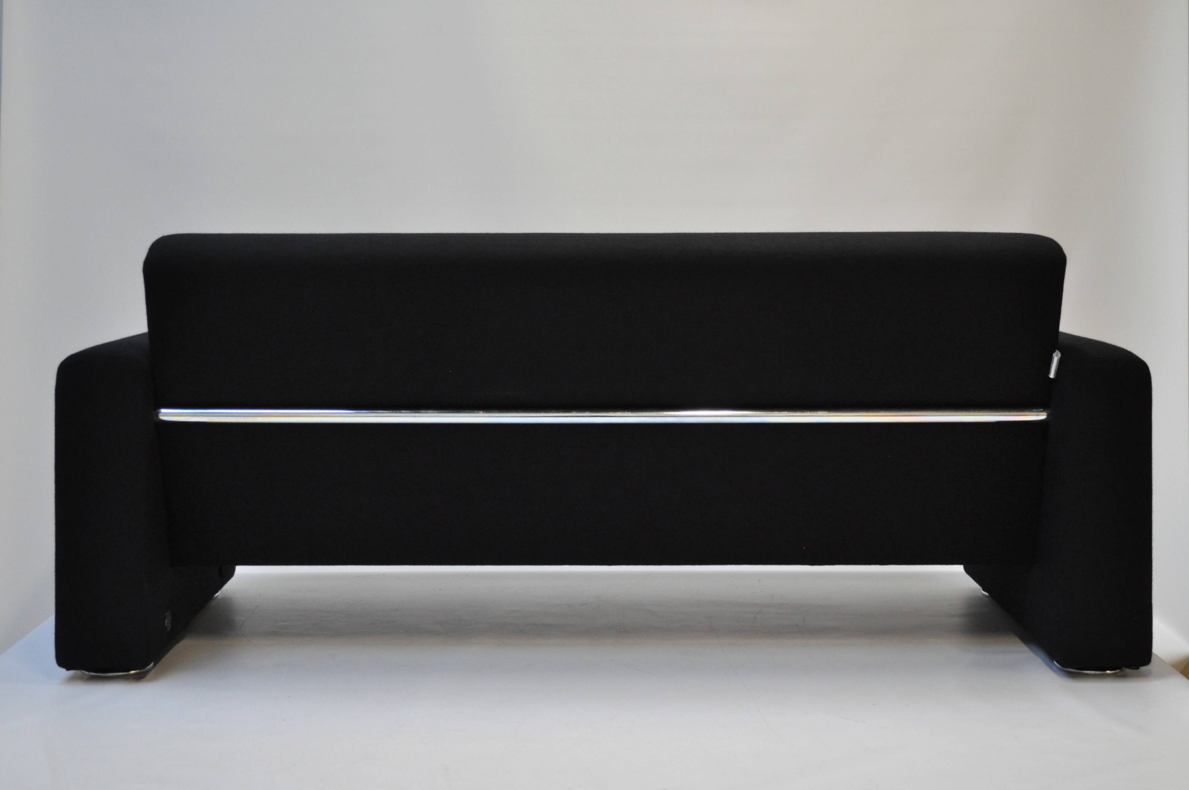 Artifort 691 – 2.5 Seater Sofa | Fully Restored | Kvadrat Upholstery