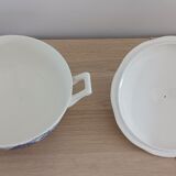 Tiled tureen Gien Wedgwood blue décor