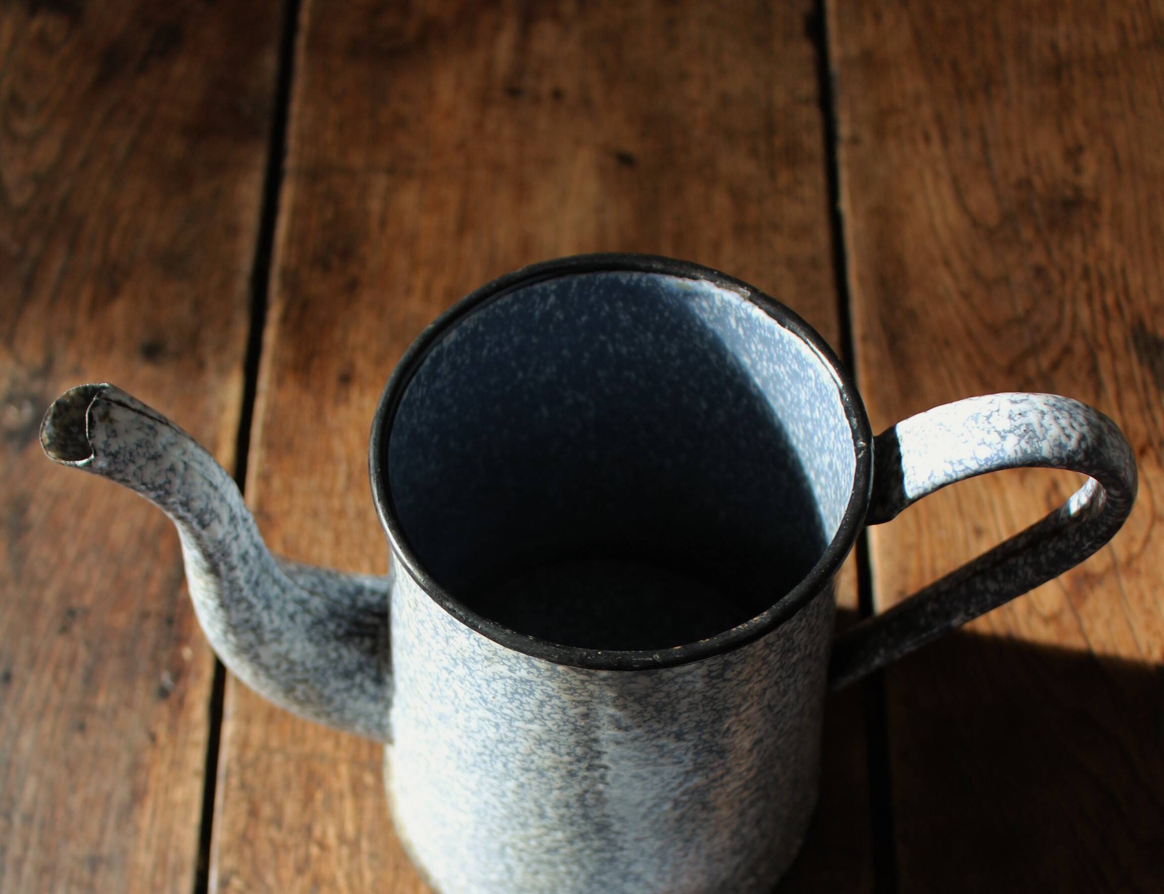 Broc coffee maker heather blue enameled sheet metal