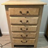 Solid oak chest of drawers